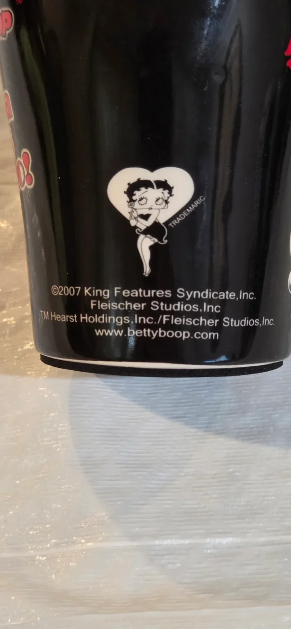Betty Boop Coffee Travel Mug - Black Ceramic - New maker mark detail